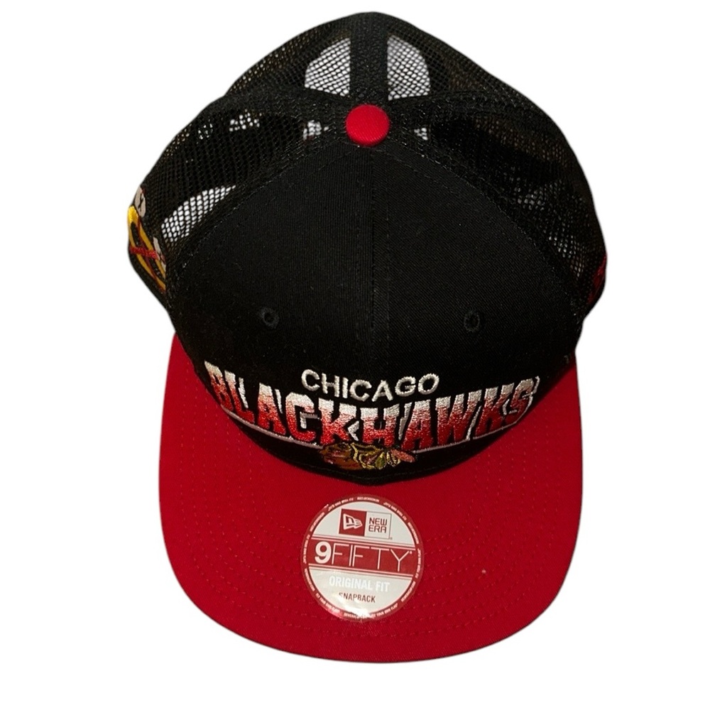 Chicago Blackhawks Snapback Hat – New Era 9Fifty Adjustable Cap – Red/Black